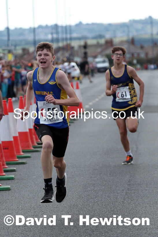 Boys under-15s 2021 Northern 6 and 4 Stage and Young Athletes Road Relays, Redcar. Photo: David T. Hewitson/Sports for All Pics